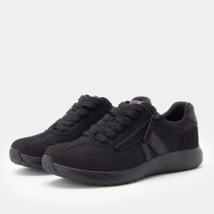 Eazeer Midnight Shoe