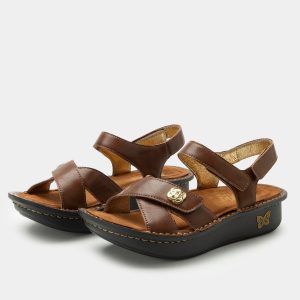 Kelsi Marrone Sandal