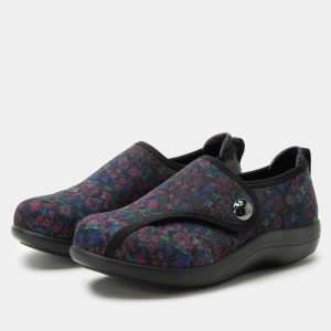 Marilynn Wunderkind Shoe