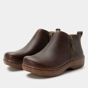 Oaklee Java Boot